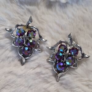 Vintage Sarah Coventry 1960 "Dazzling Aurora" collection clip-on earrings!